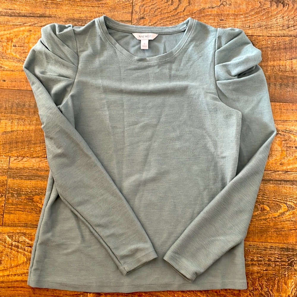 Nine West blouse size small